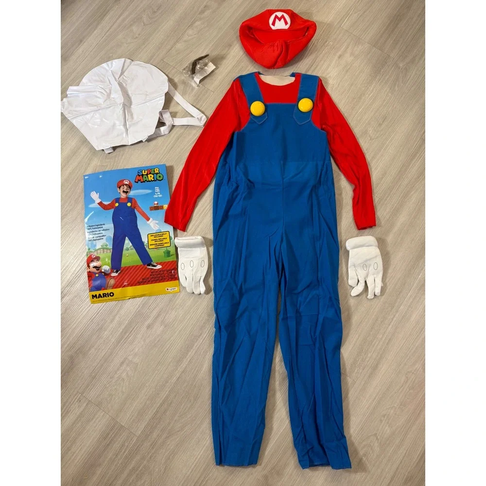 Disguise super mario